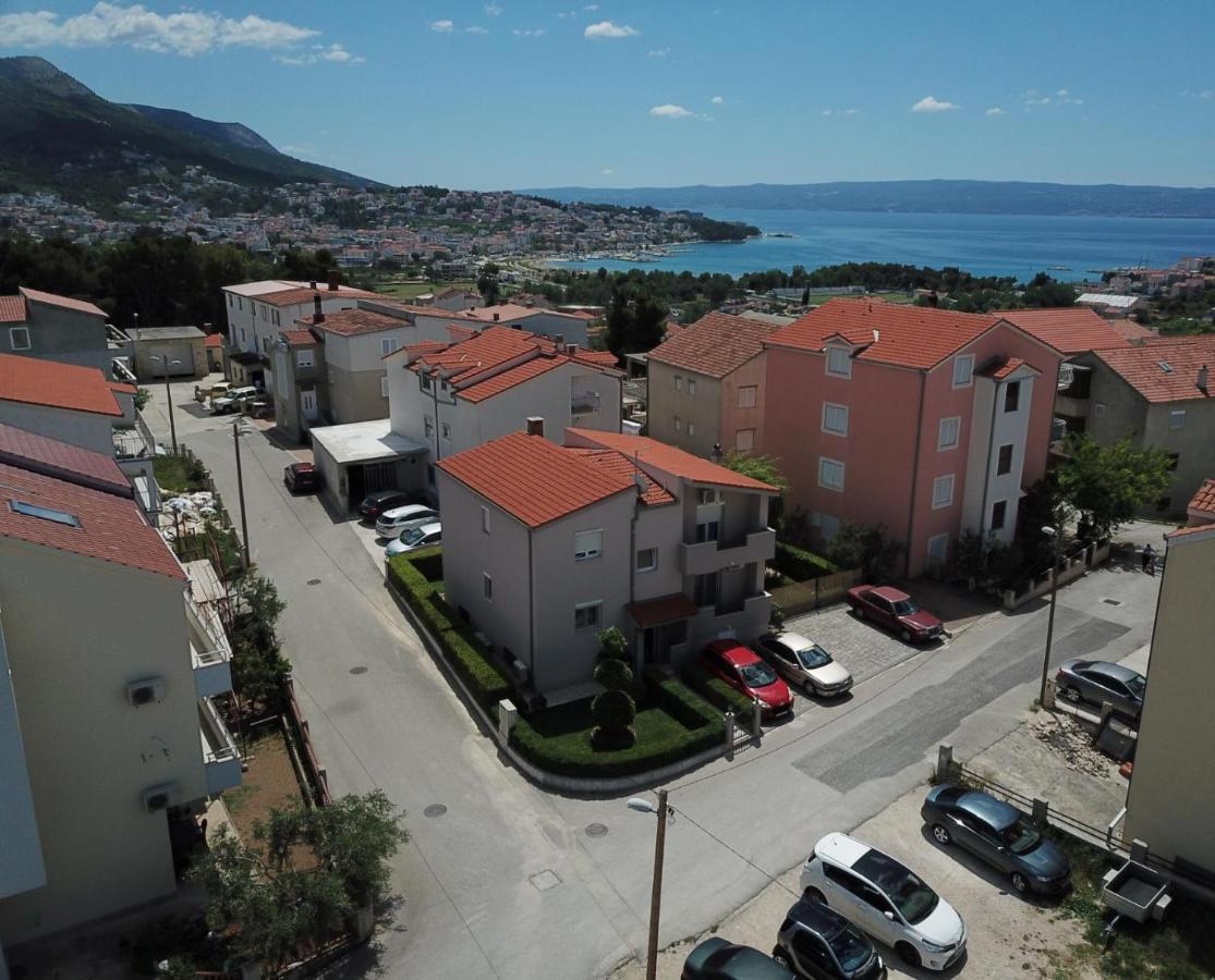 Apartment Karla&Nella Stobreč Екстериор снимка