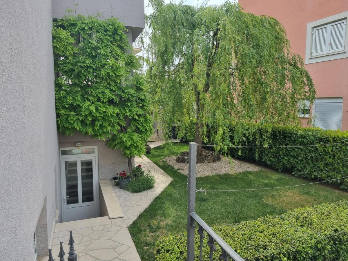 Apartment Karla&Nella Stobreč Екстериор снимка